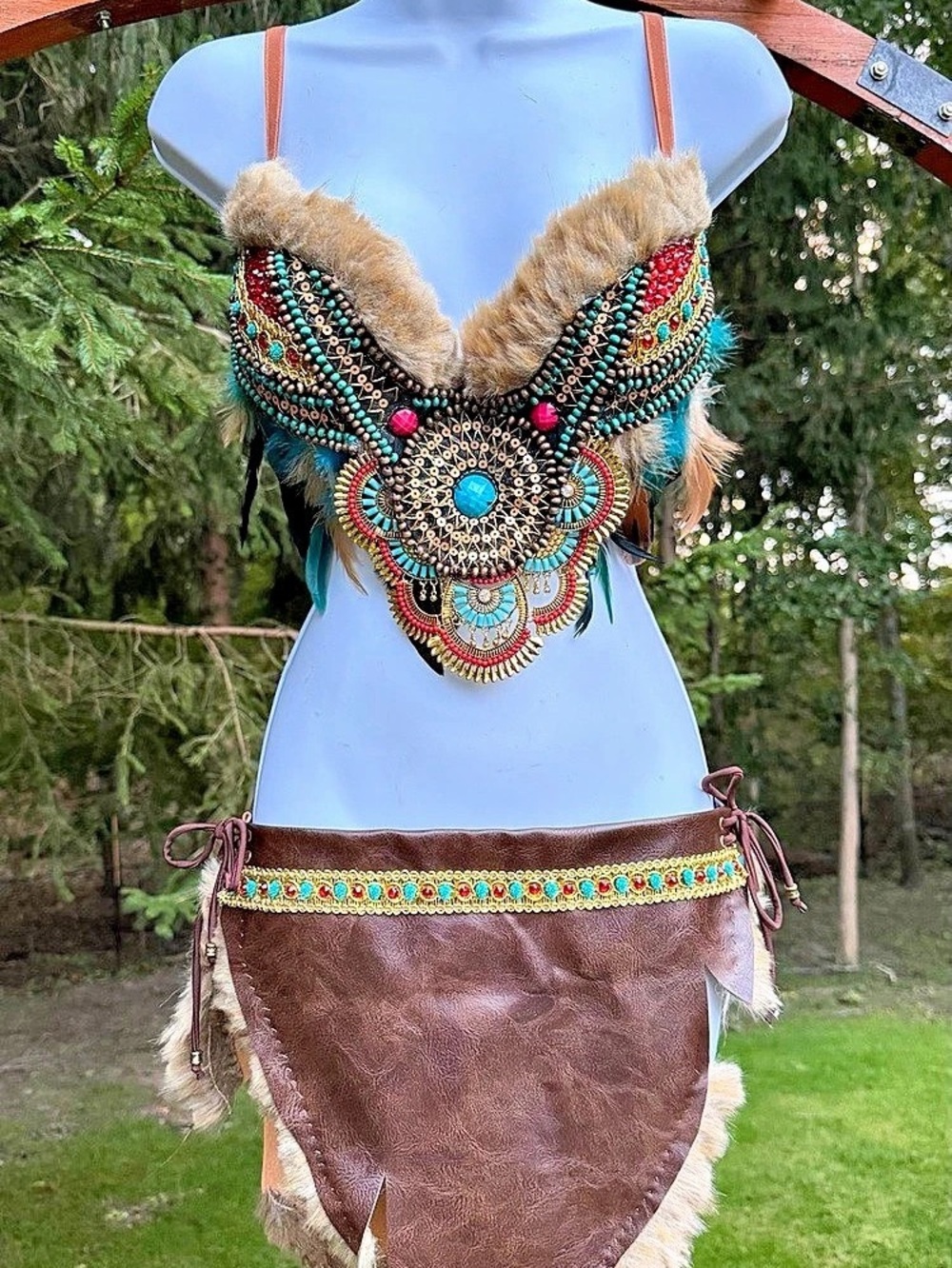 Beaded Faux Fur Trim Costume Set in Brown